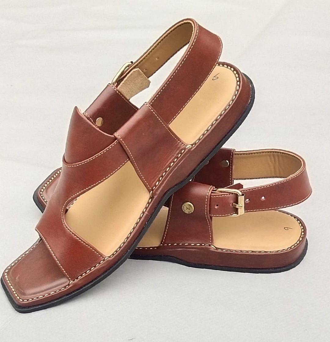 Peshawari Panjadar Chappal - Maroon